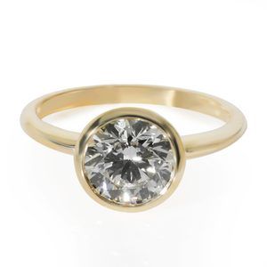 Bezel Set Solitaire Diamond Engagement Ring in 14K Yellow Gold IGI J/VS1 1.75 Ct